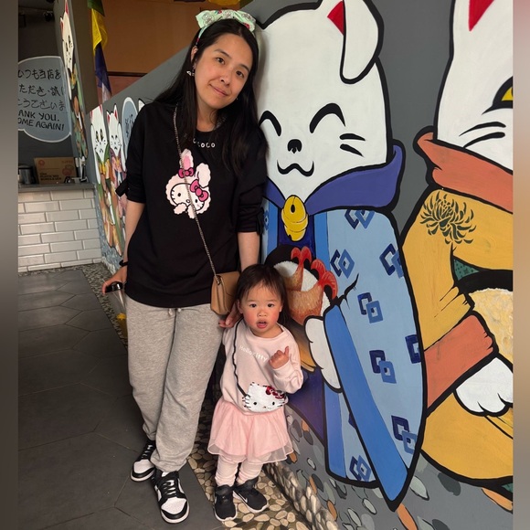 🥳 Peggy is live! 🧸 @russell_bb 🥳 - Picture 3 of 16